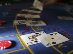 How to find the best odds on online casino games?